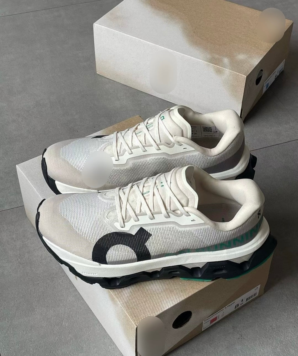 Running Sneakers – Lightweight Sport Shoes