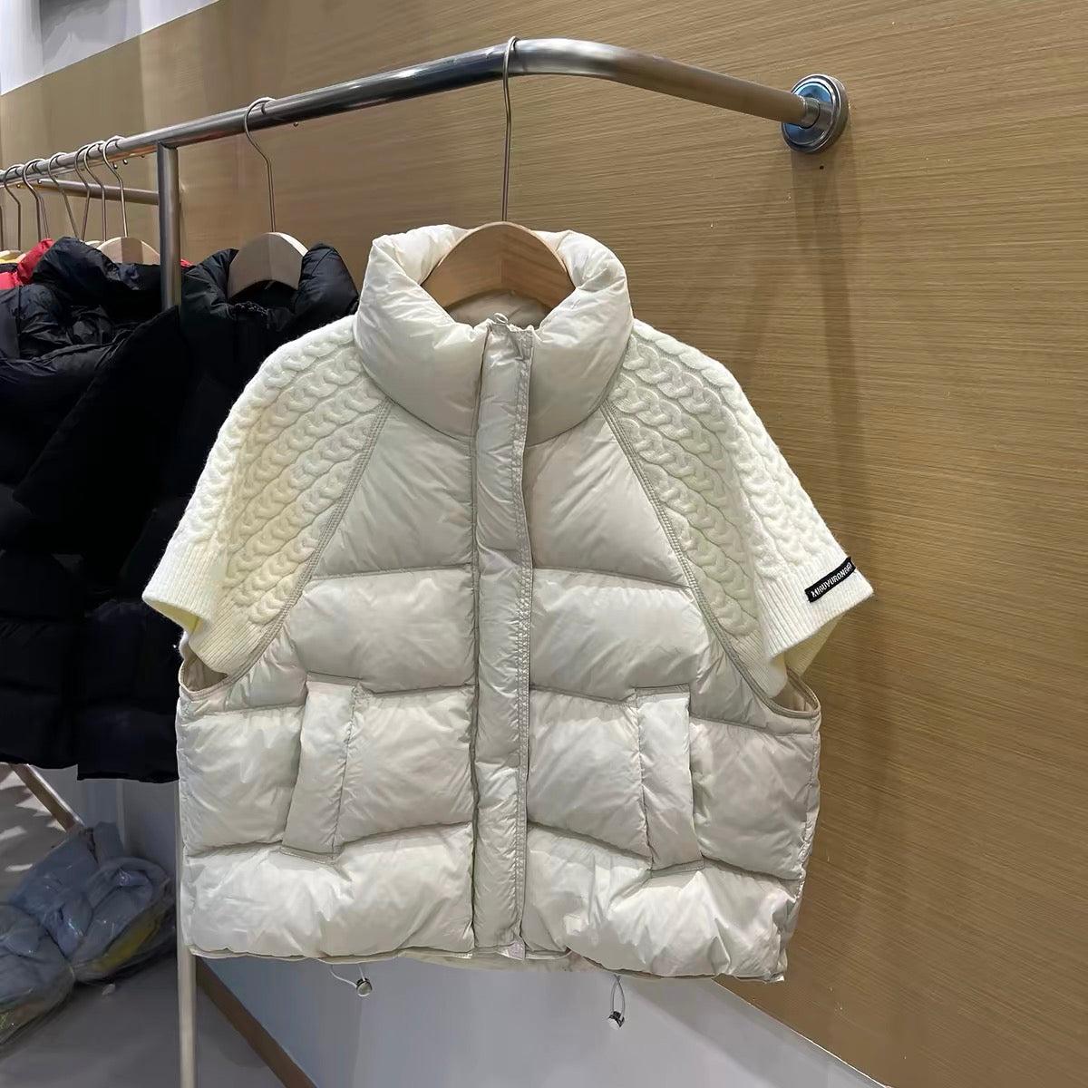 2026 Women’s Short Puffer Vest with Knit Sleeves