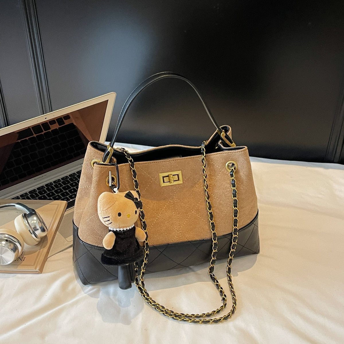 2026 New Large Capacity Women’s Shoulder Bag