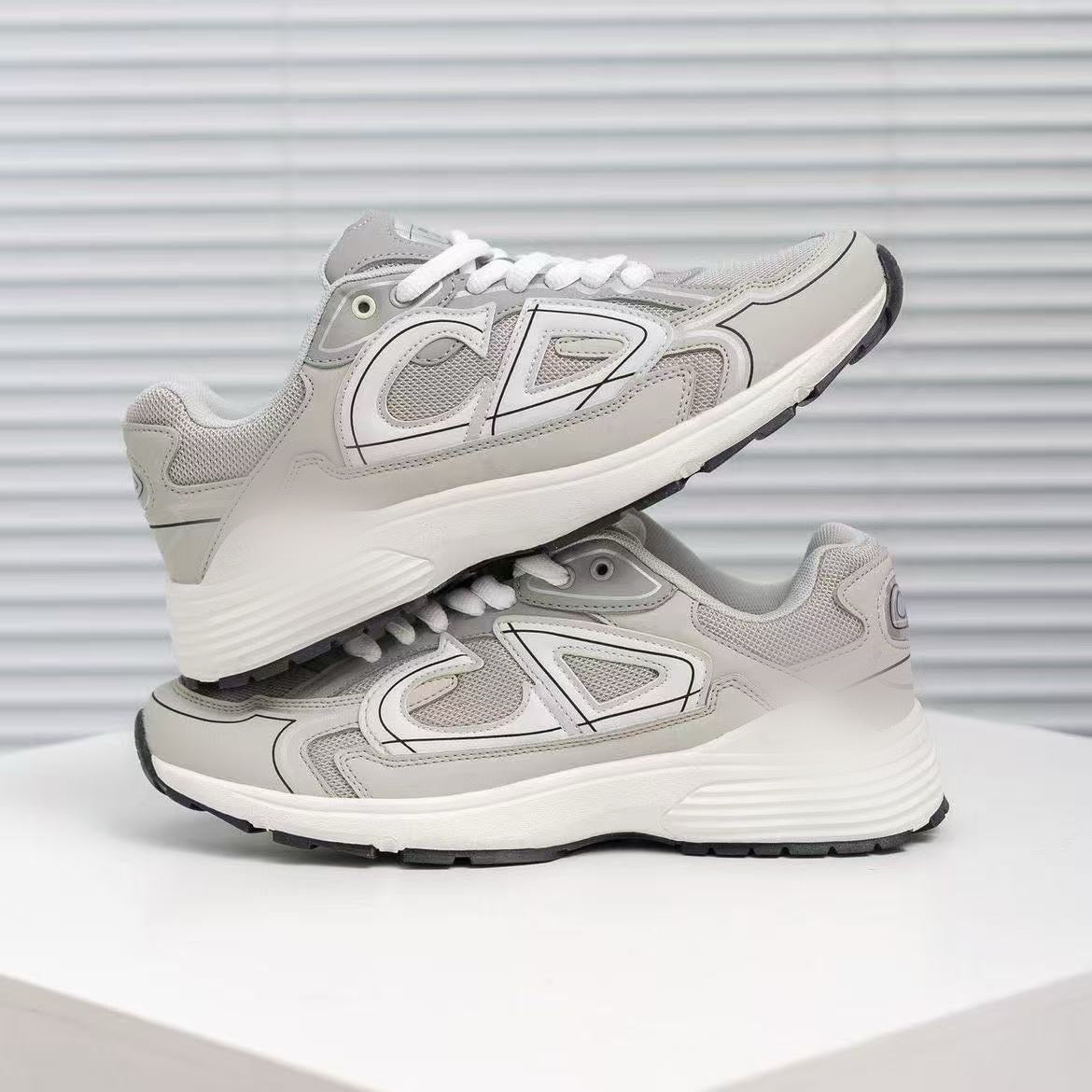 B30 Reflective Mesh Sneakers – Casual Outdoor Sport Shoes